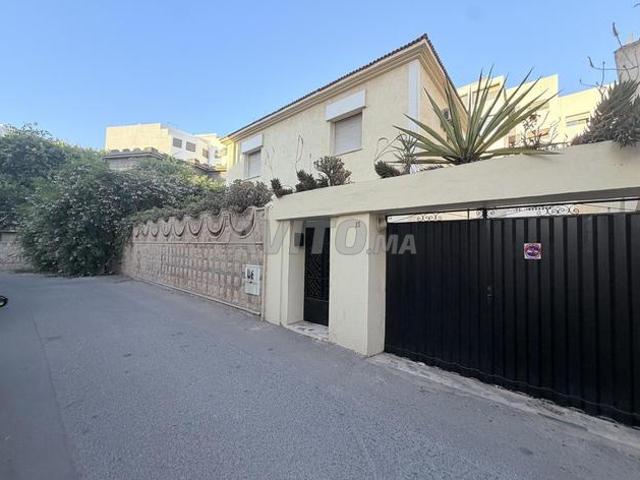 Propriété vente à Anfa, Gharb-Chrarda-Beni Hssen