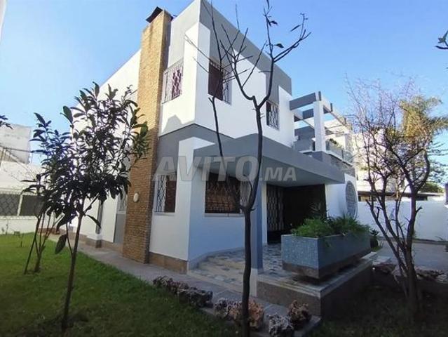 Bureau location à Anfa, Gharb-Chrarda-Beni Hssen