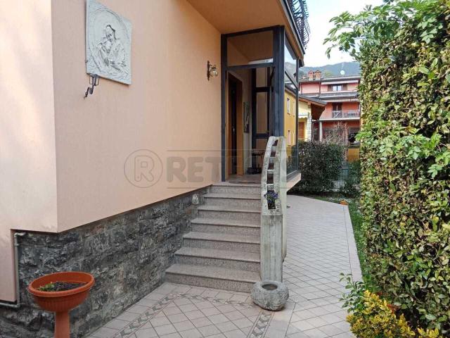 Villa Indipendente in affitto a Botta, Nembro