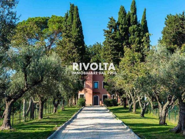 Villa Indipendente in affitto a Municipio Roma XV, Roma Capitale