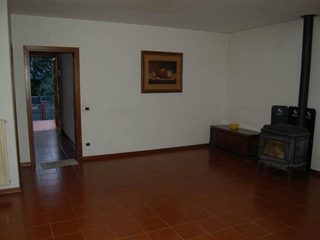 Villa Indipendente in affitto a Unione di comuni Terre di Castelli, Savignano Sul Panaro