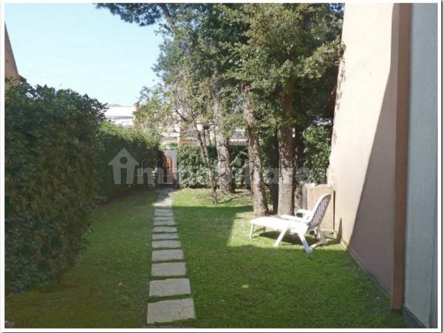 Villa Indipendente in affitto a Fregene, Roma Capitale