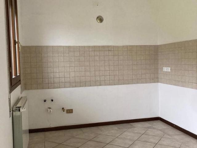 Villa Indipendente in affitto a Borgo Dolomiti, Adria
