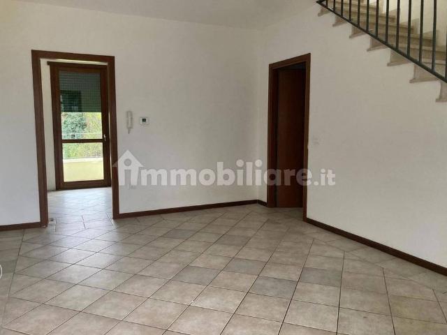 Villa Indipendente in affitto a Borgo Dolomiti, Adria