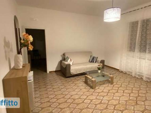 Villa Indipendente in affitto a Municipio 5, Puglia