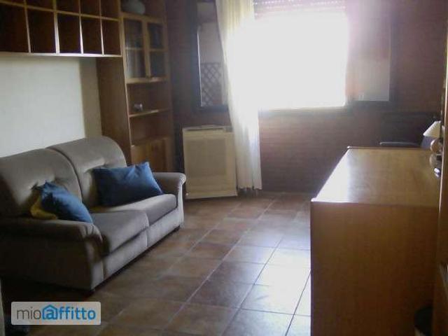 Villa Indipendente in affitto a Unione Alto Ferrarese, Bondeno