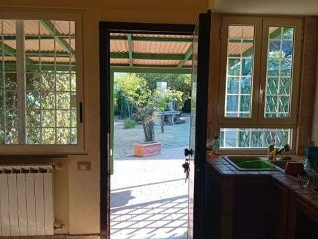 Villa Indipendente in affitto a Roma Capitale, Lazio