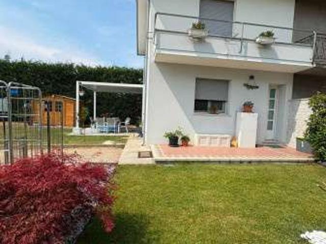 Villa Indipendente in affitto a Salzano, Veneto
