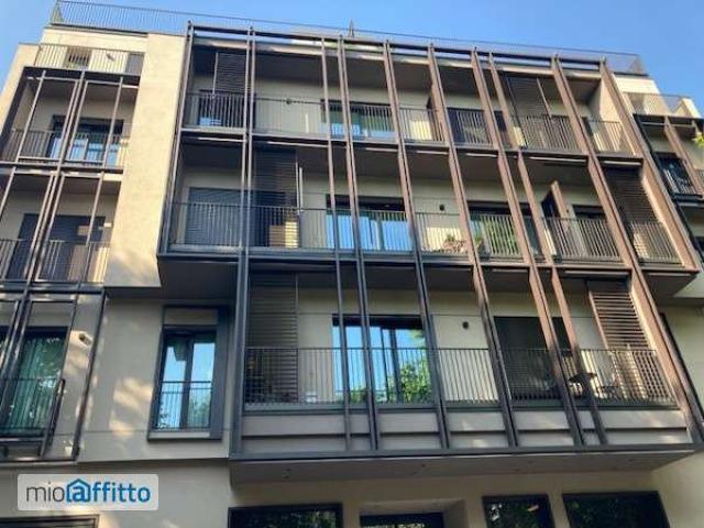 Villa Indipendente in affitto a Milano