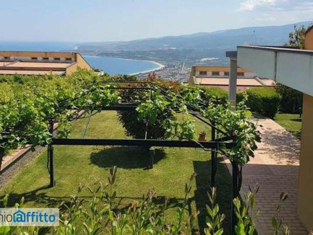 Villa Indipendente in affitto a Calabria, Catanzaro