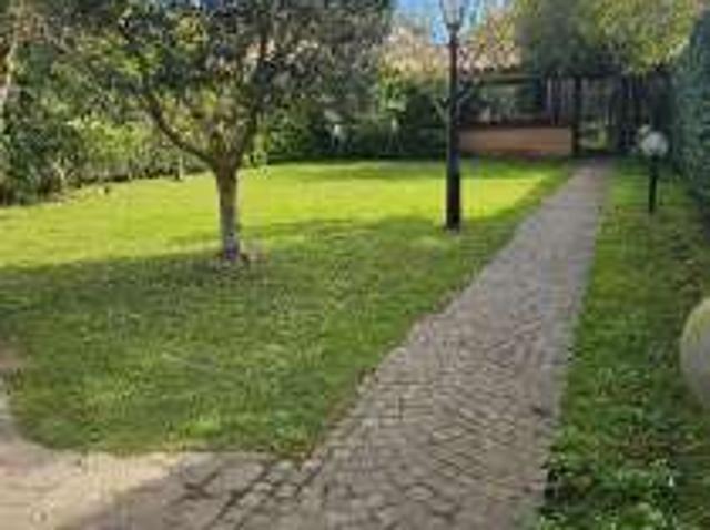 Villa Indipendente in affitto a Marina di San Nicola, Roma Capitale