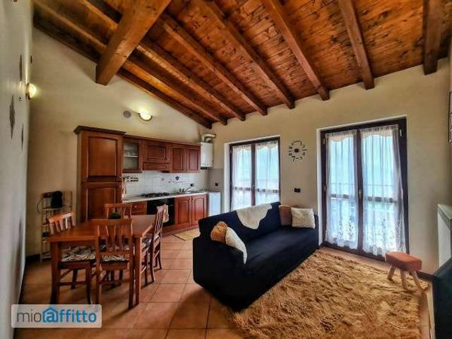 Villa Indipendente in affitto a Val Di Nizza, Lombardia