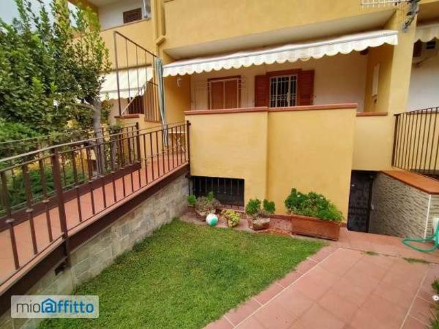 Villa Indipendente in affitto a Montalto Di Castro, Lazio