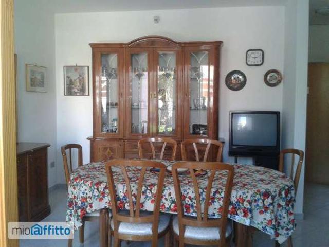 Villa Indipendente in affitto a Puglia, Barletta-andria-trani