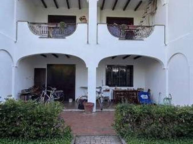 Villa Indipendente in affitto a Marina di Tor San Lorenzo Sud, Roma Capitale