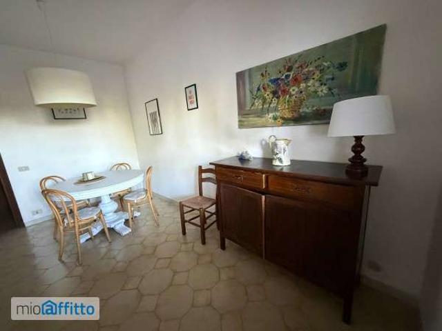 Villa Indipendente in affitto a Marina di Tor San Lorenzo Sud, Roma Capitale