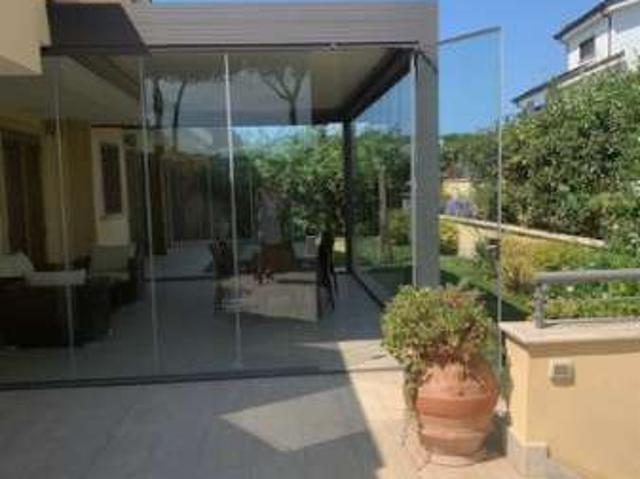 Villa Indipendente in affitto a Casal Lumbroso, Roma Capitale