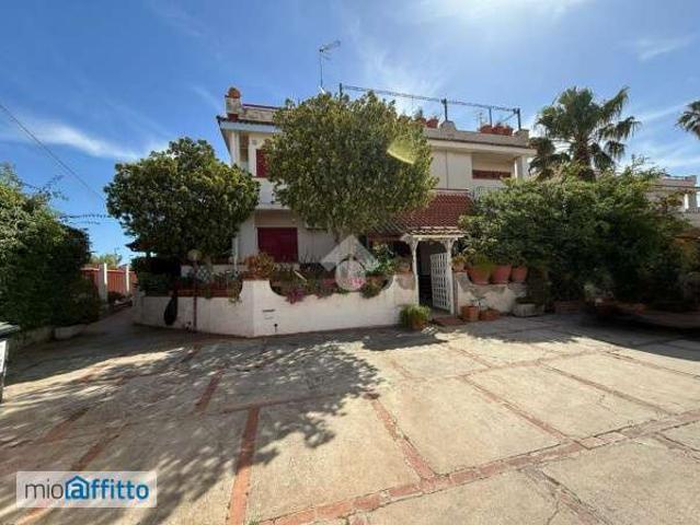 Villa Indipendente in affitto a I Circoscrizione, Palermo