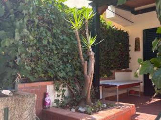 Villa Indipendente in affitto a Corigliano-Rossano, Calabria