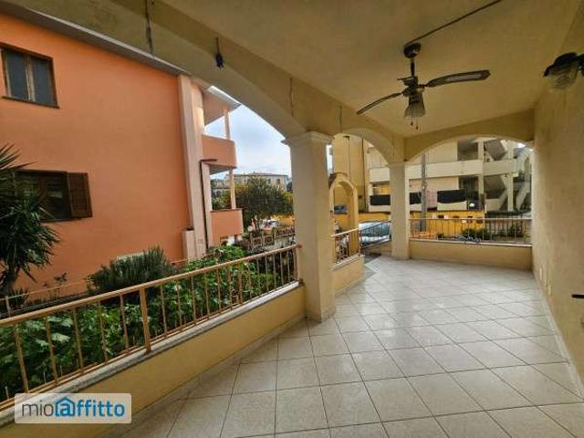 Villa Indipendente in affitto a San Giovanni, Posada