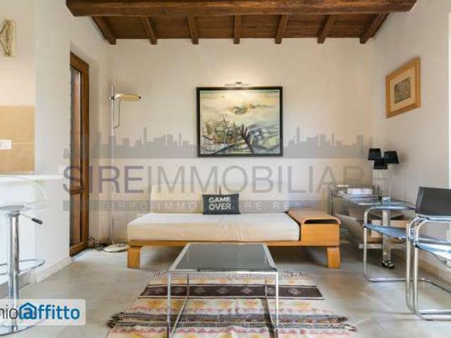 Villa Indipendente in affitto a Municipio Roma IX, Roma Capitale