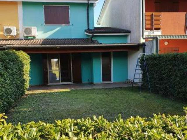 Villa Indipendente in affitto a Rosolina, Veneto