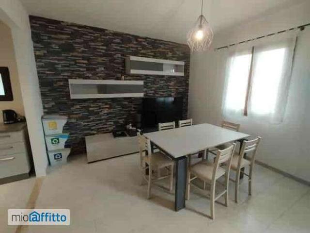 Villa Indipendente in affitto a La Maddalena, Capoterra