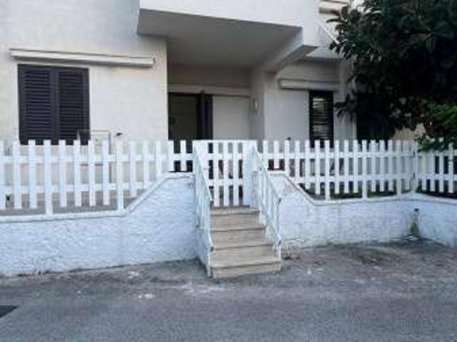 Villa Indipendente in affitto a Villanova, Puglia