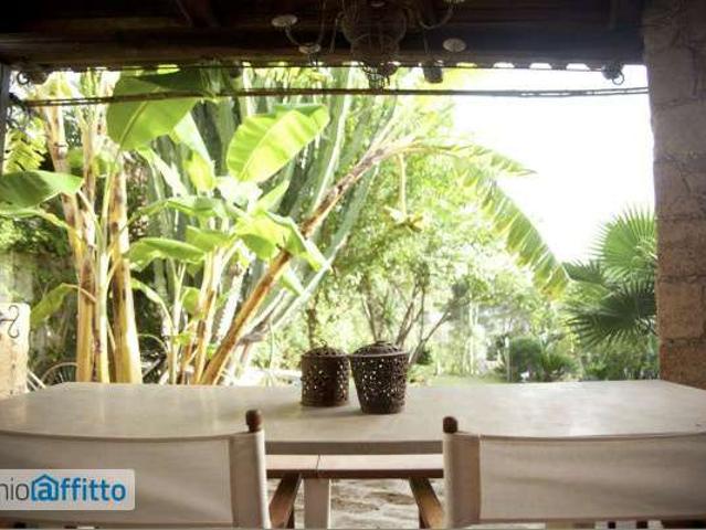 Villa Indipendente in affitto a Campolongo, Calabria