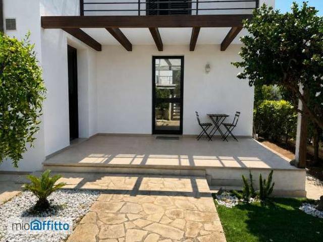 Villa Indipendente in affitto a Ragusa, Sicilia