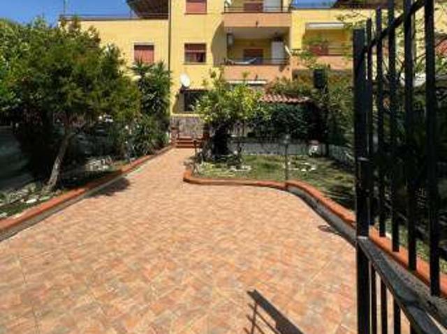 Villa Indipendente in affitto a Calabria, Cosenza