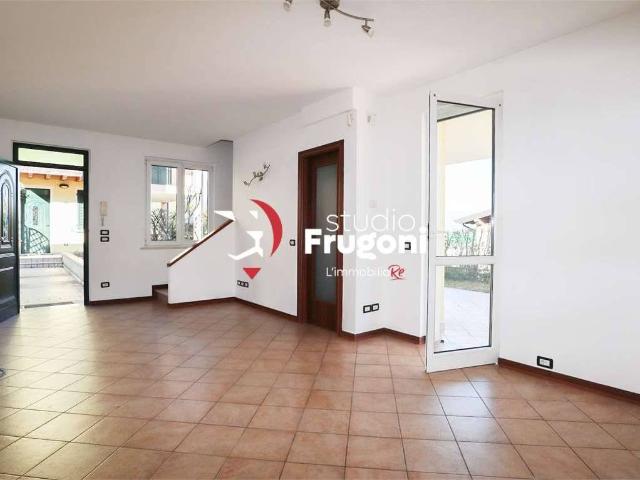 Villa Indipendente in affitto a Picedo, Polpenazze del Garda