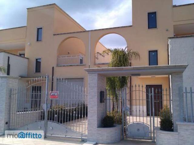 Villa Indipendente in affitto a Puglia, Brindisi