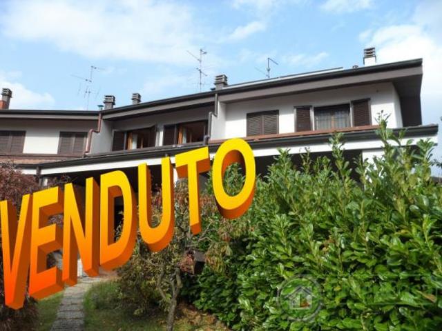 Villa Indipendente in vendita a Cavenago Brianza, Lombardia