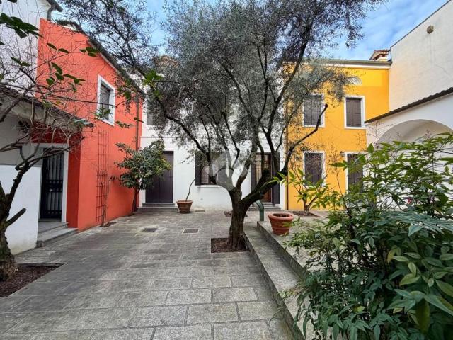 Villa Indipendente in affitto a San Giuseppe, Padova