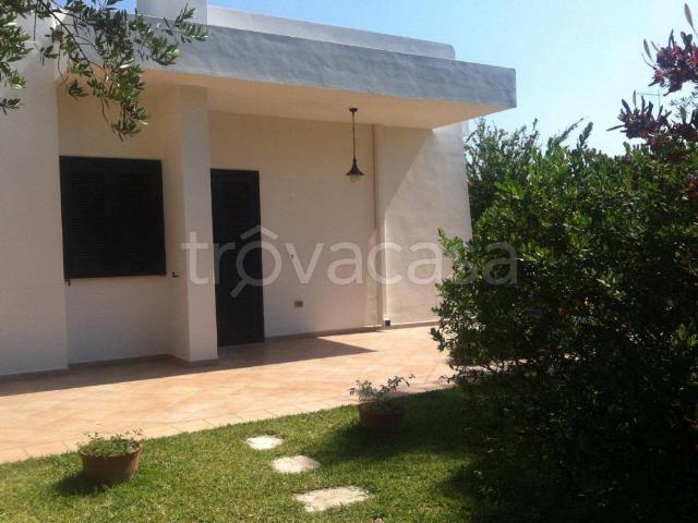 Villa Indipendente in affitto a Puglia, Brindisi