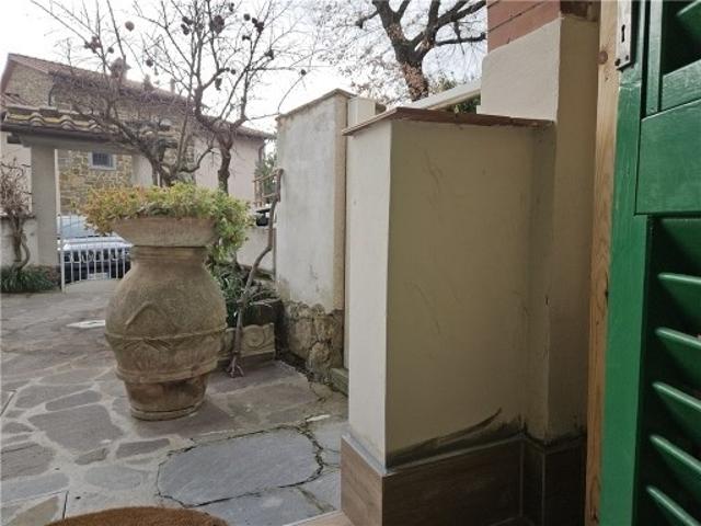 Villa Schiera in affitto a Unione dei Comuni Circondario dell'Empolese Valdelsa, Capraia