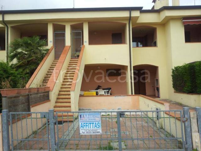 Villa Indipendente in affitto a Lido degli Scacchi, Comacchio