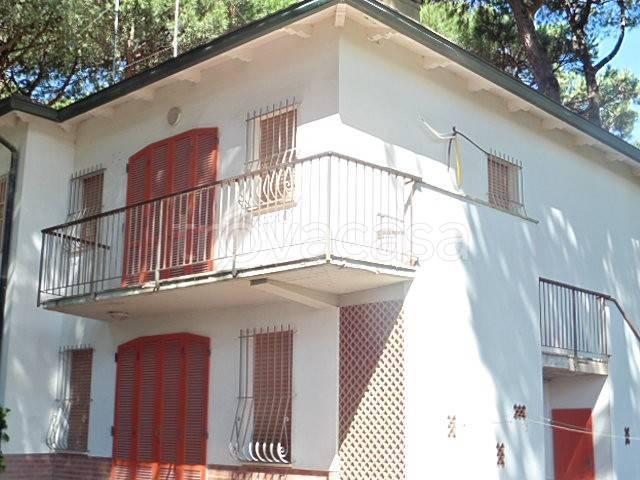 Villa Indipendente in affitto a Quartiere Le Valli, Comacchio