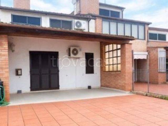 Villa Schiera in affitto a Comacchio, Reggio Emilia