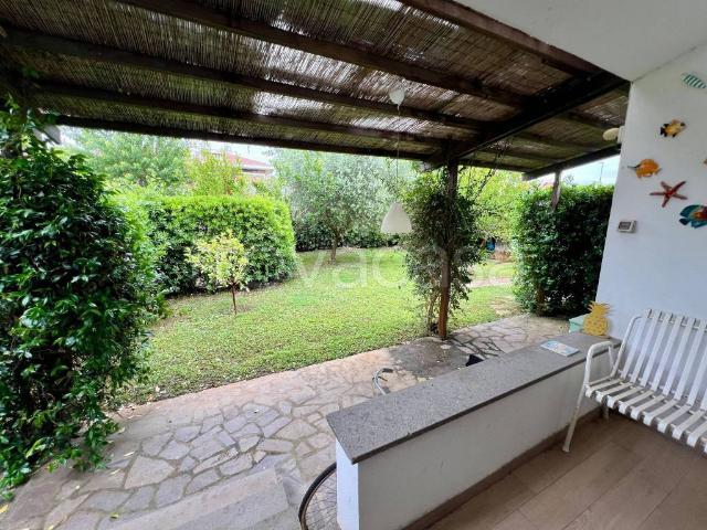 Villa Schiera in affitto a Roma Capitale, Lazio