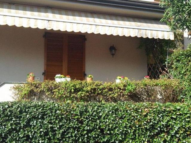 Villa Schiera in affitto a Caranna, Forte Dei Marmi