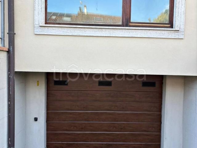 Villa Indipendente in affitto a Frosinone, Lazio