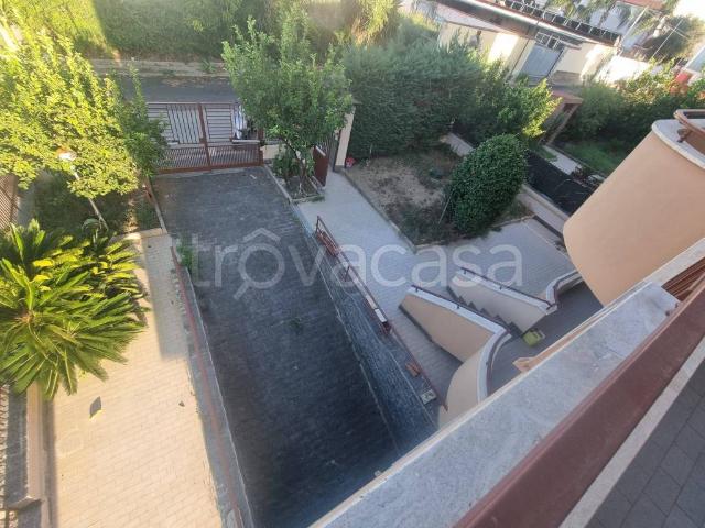 Villa Indipendente in affitto a Giugliano In Campania, Campania