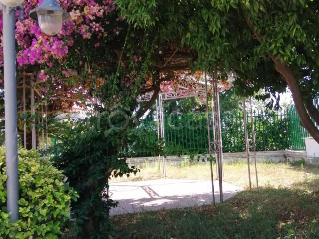 Villa Indipendente in affitto a Giugliano In Campania, Campania