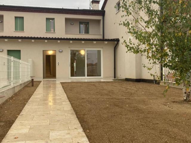 Villa Indipendente in affitto a Vicenza, Veneto