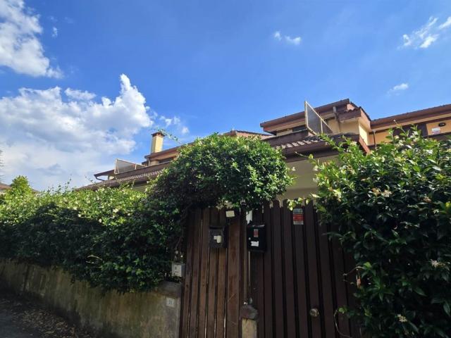 Villa Indipendente in affitto a Guidonia Montecelio, Roma Capitale