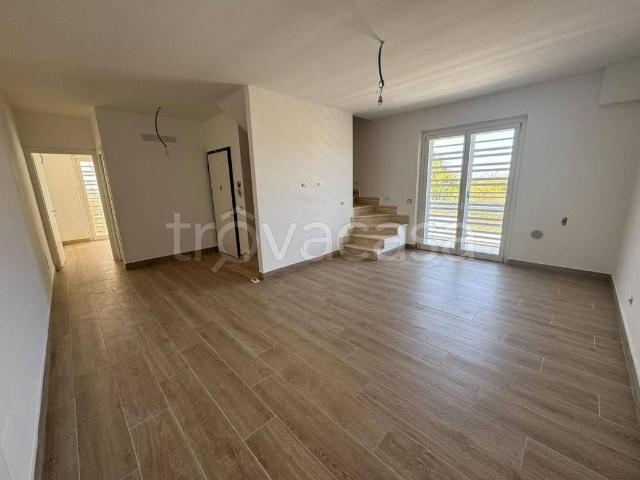 Villa Schiera in affitto a Guidonia Montecelio, Roma Capitale