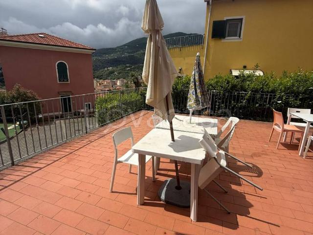 Villa Indipendente in affitto a Borghetto Di Vara, Liguria