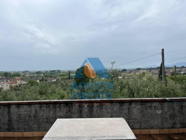 Villa Indipendente in affitto a Lamporecchio, Toscana